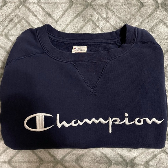 COPY - Mens navy champion crew neck sweater - Picture 1 of 3